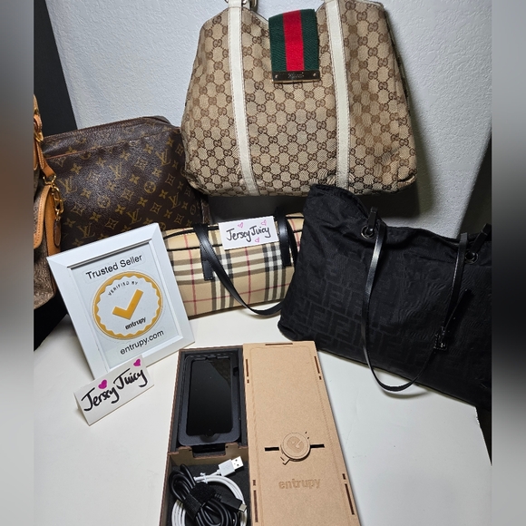 Authentic Designer Items @ Great Prices - Picture 2 of 9